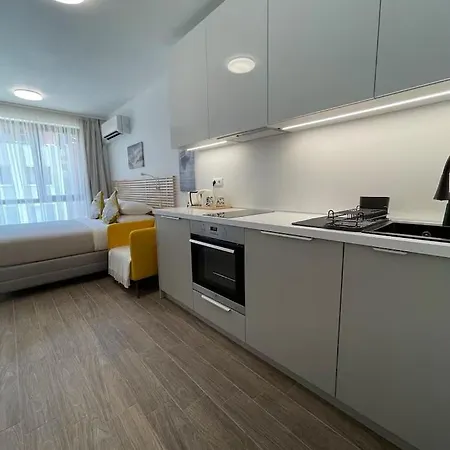 варна, студио черно море וארנה