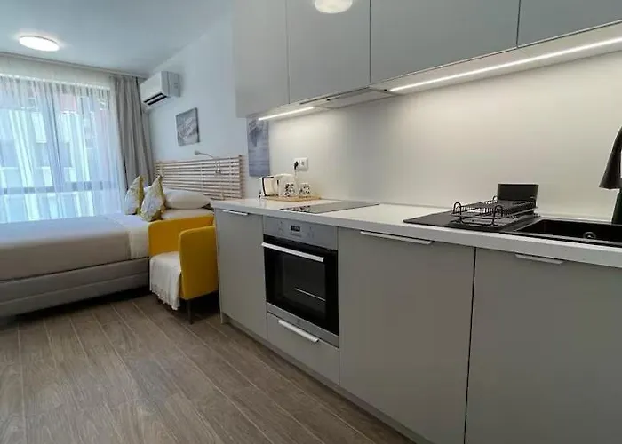 варна, студио черно море וארנה